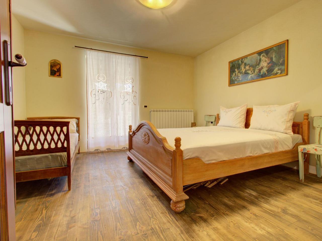 Family Apartment Rihter Črni Kal Eksteriør bilde